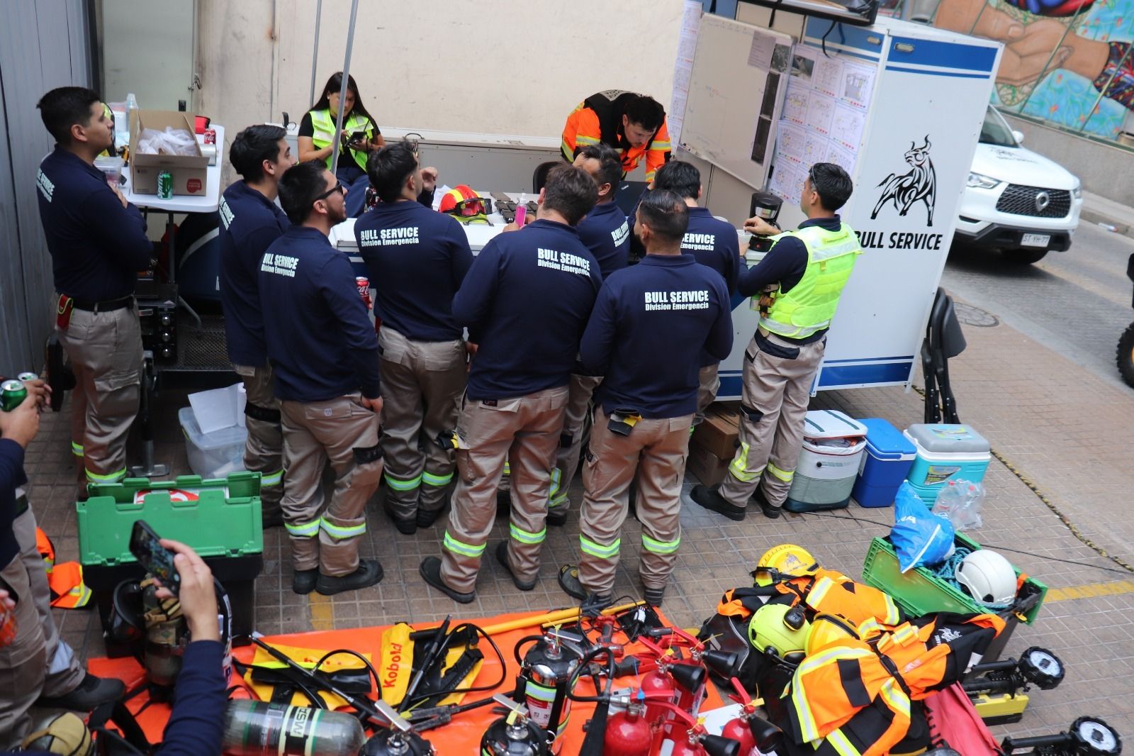 Equipamiento de rescate y primera respuesta: Rescate, extinción y atención prehospitalaria listos para el evento