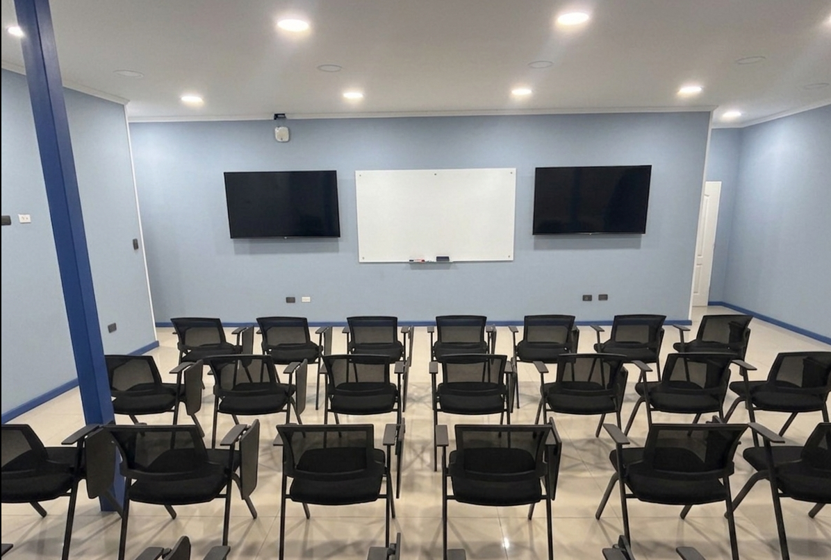 Sala de Capacitación Corporativa Bull Service